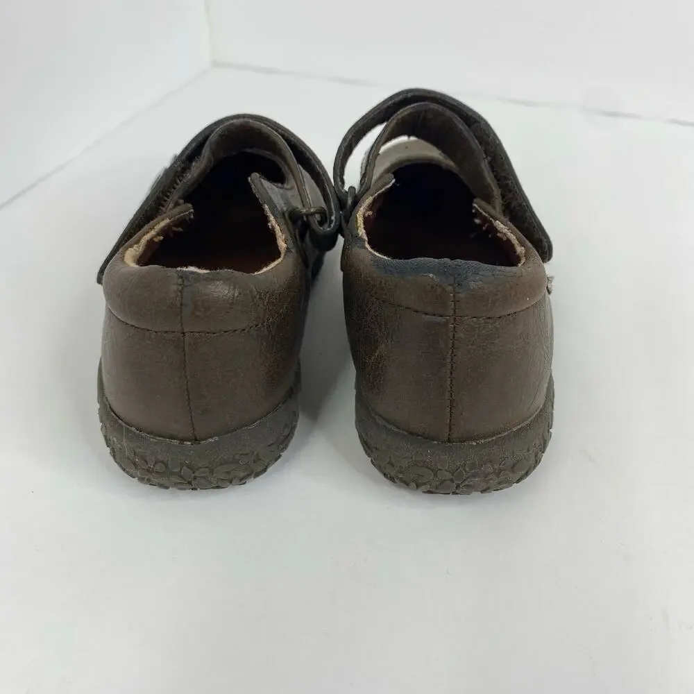TKS Girls Donna Mary Janes Brown Shoes size 8 22312 3D Flowers